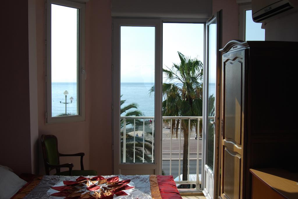 Hotel Azur نيس المظهر الخارجي الصورة